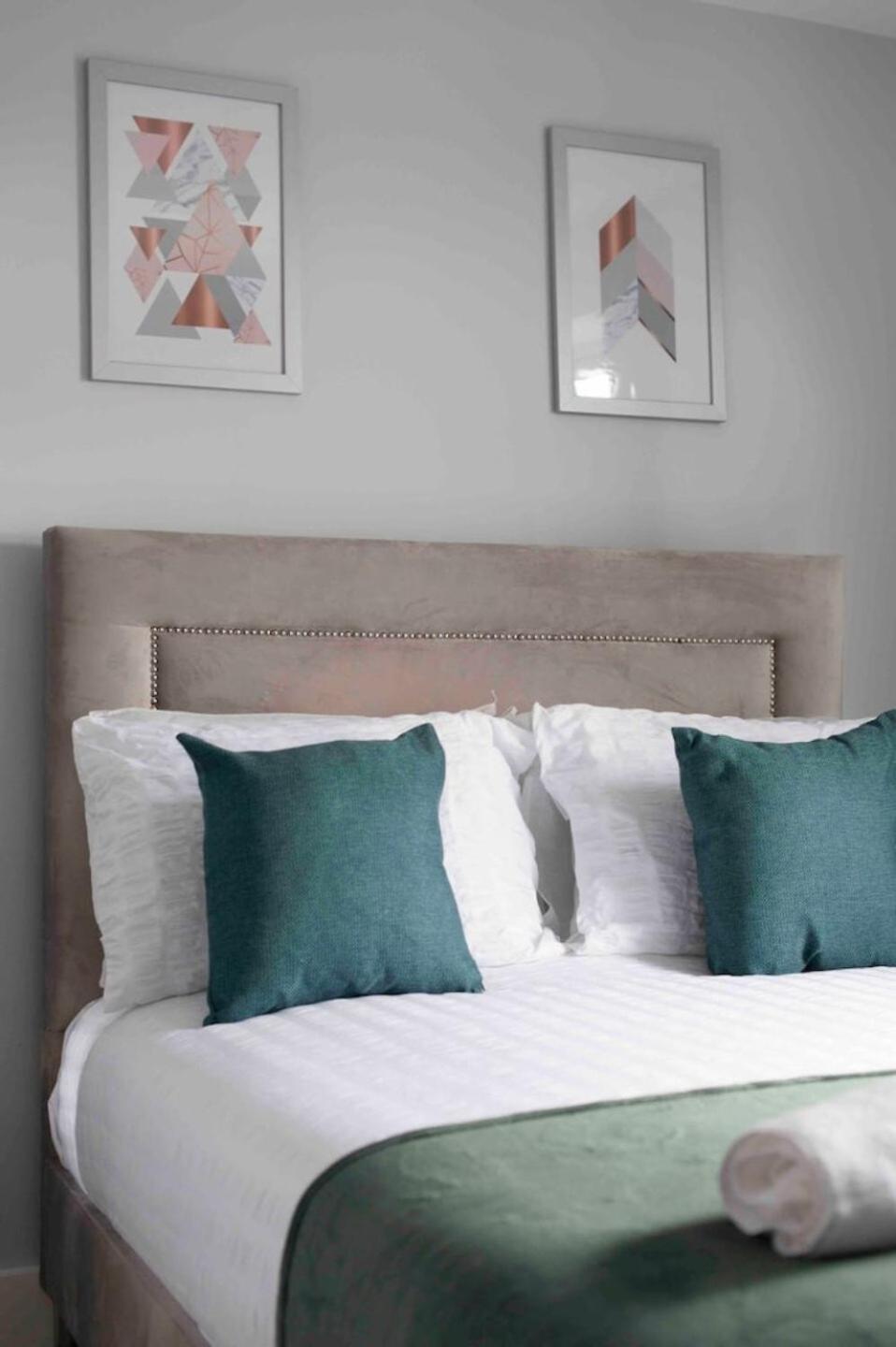 2 Bed House In Woolwich Londres
