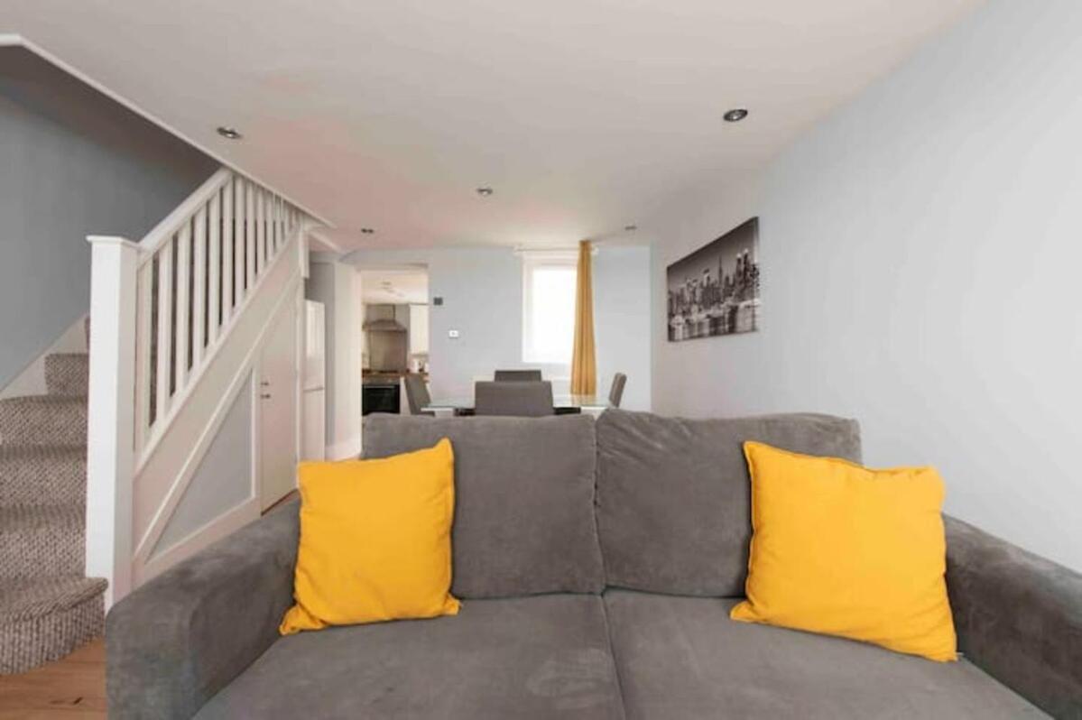 Apartamento 2 Bed House In Woolwich Londres